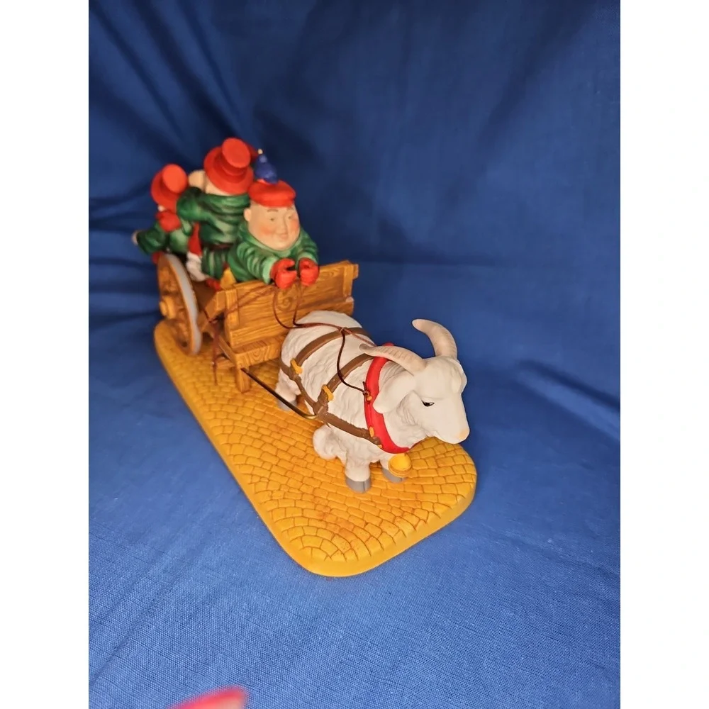 Dept 56 Christmas MERRY MAKERS Merrily We Roll Along Carolers Choir Monks 14x7